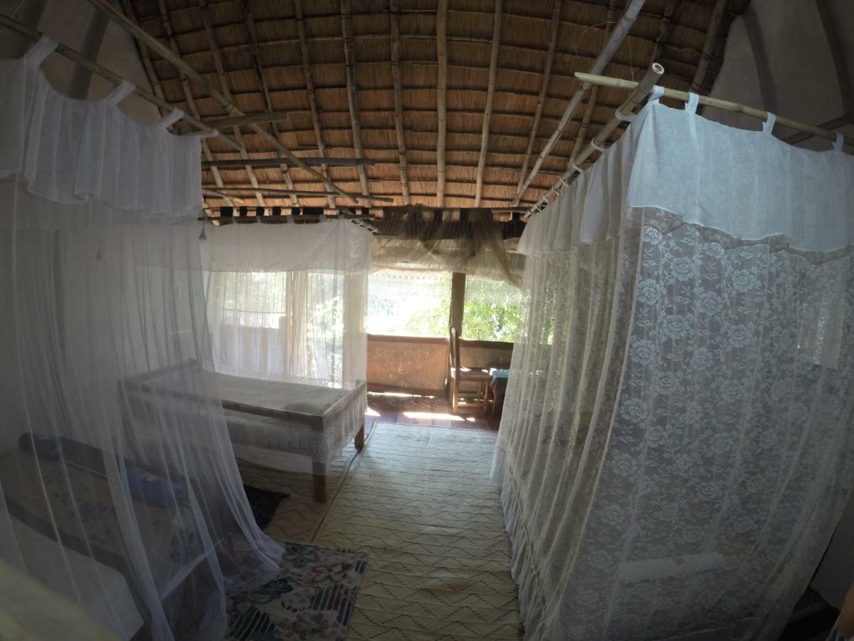 Mufasa Eco Lodge Monkey Bay Exteriör bild